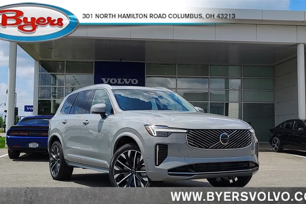 2026 Volvo XC90 Plus photo 1