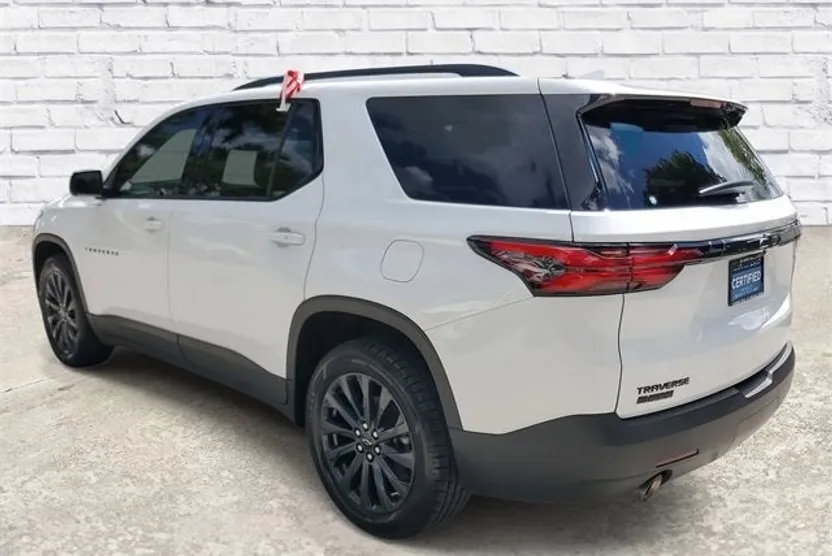 2023 Chevrolet Traverse RS photo 1