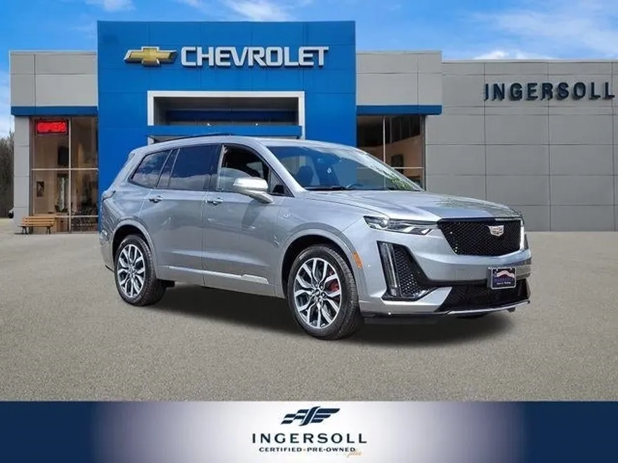 2024 Cadillac XT6 Sport photo 1