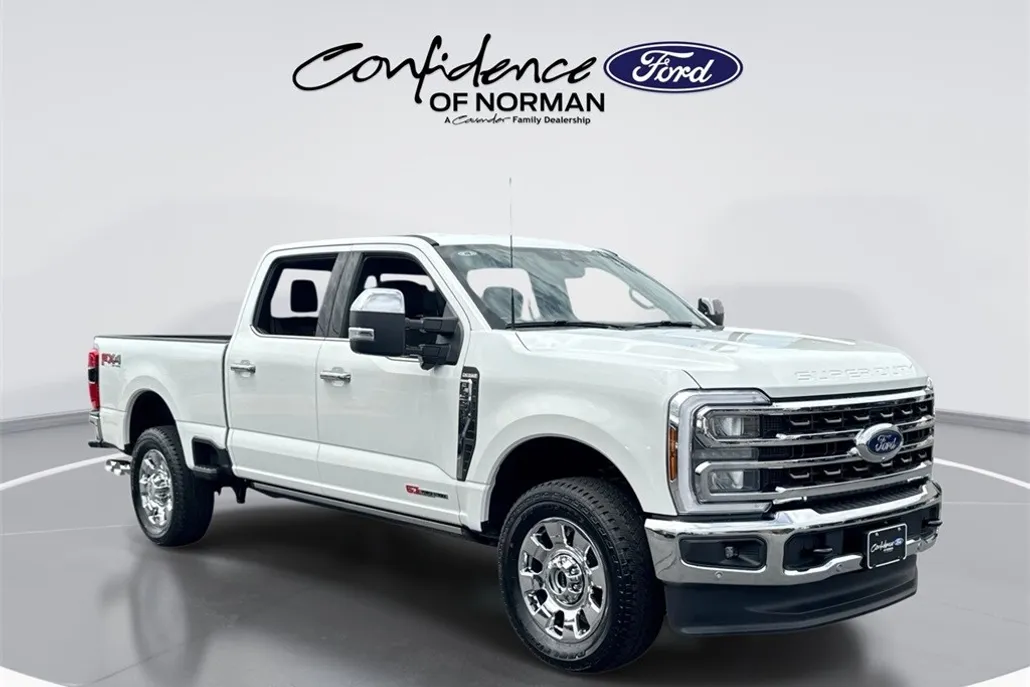 2025 Ford F-350 King Ranch photo 1