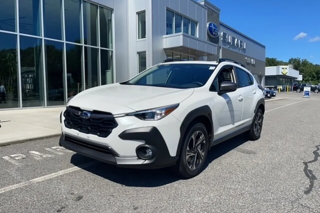2024 Subaru Crosstrek Premium photo 1