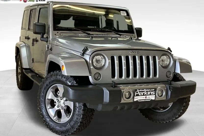 2018 Jeep Wrangler Unlimited Sahara photo 1