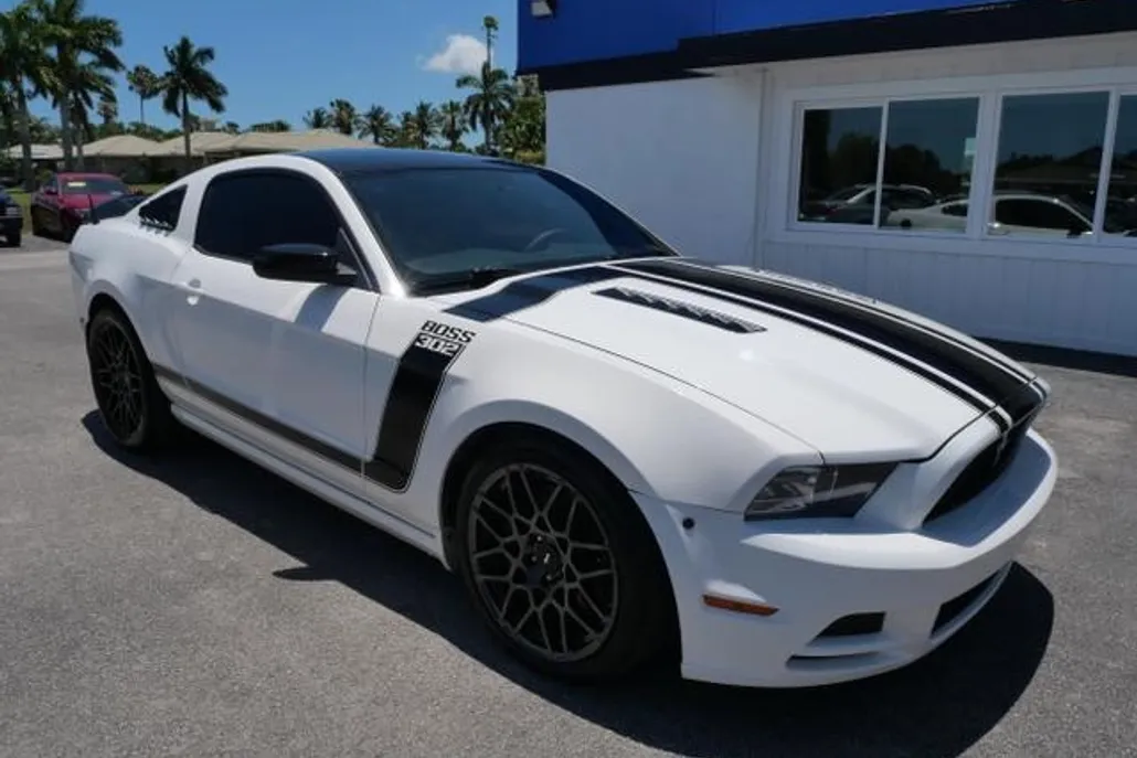 2013 Ford Mustang Boss 302 photo 1