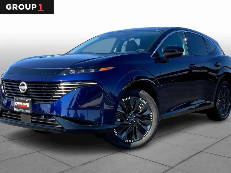 2025 Nissan Murano Platinum photo 1
