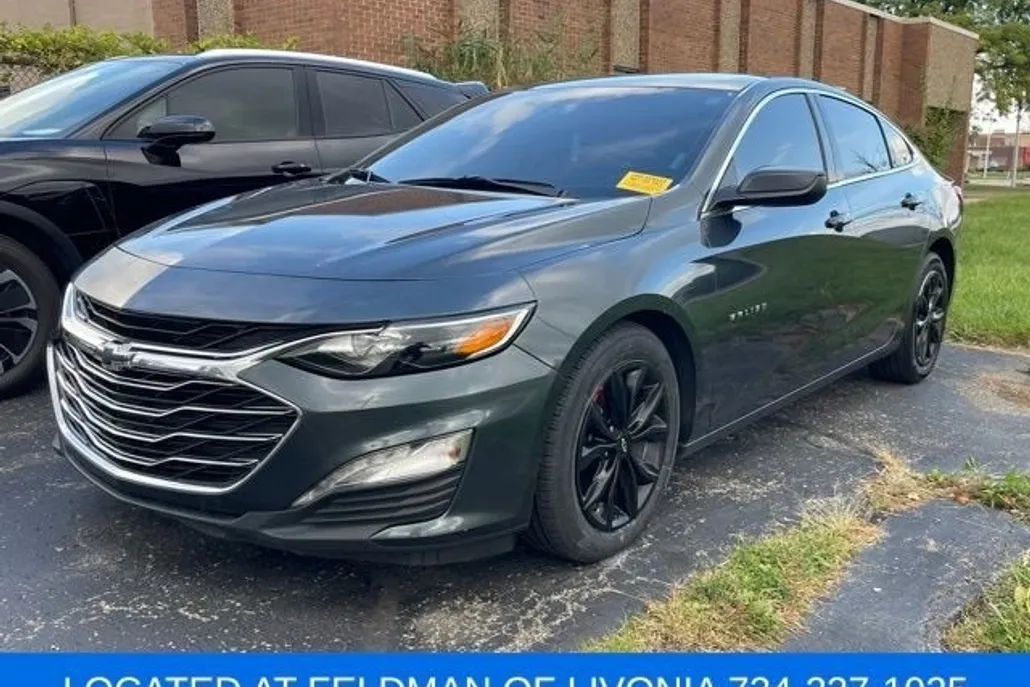 2019 Chevrolet Malibu 1LT photo 1