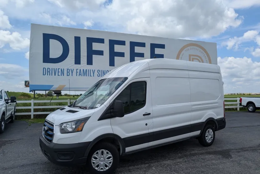 2023 Ford Transit photo 1