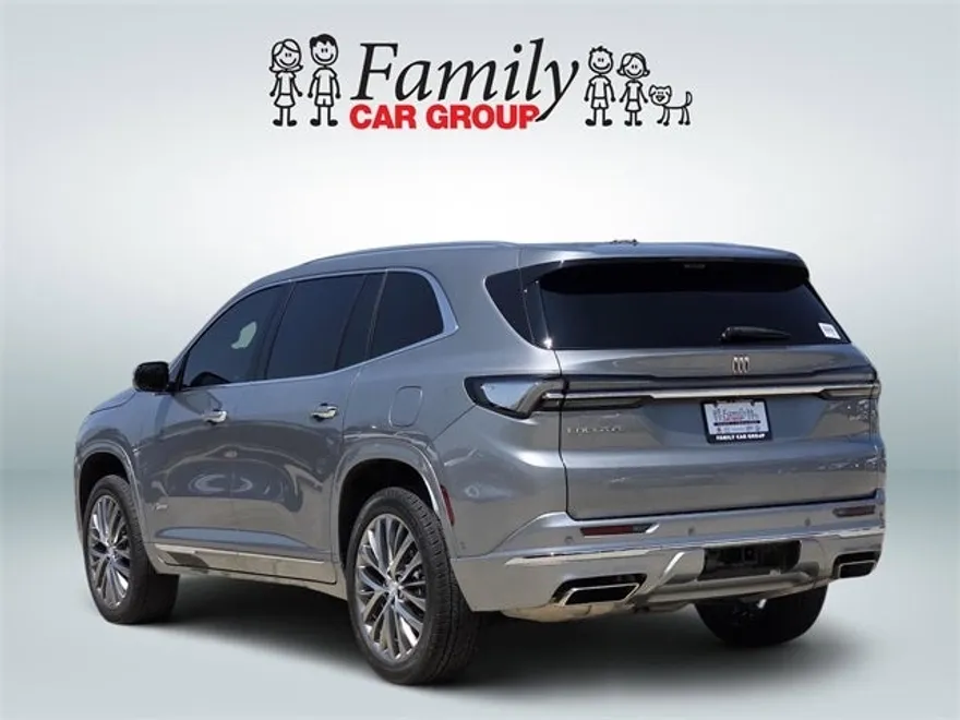 2025 Buick Enclave Avenir photo 1