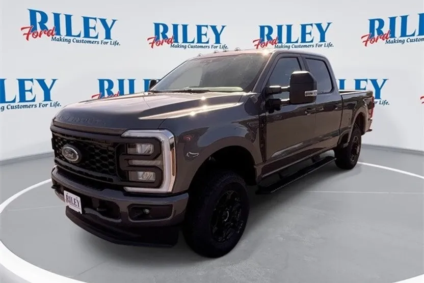 2026 Ford F-250 XL photo 1