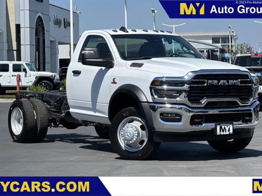2026 Ram 4500 Tradesman photo 1