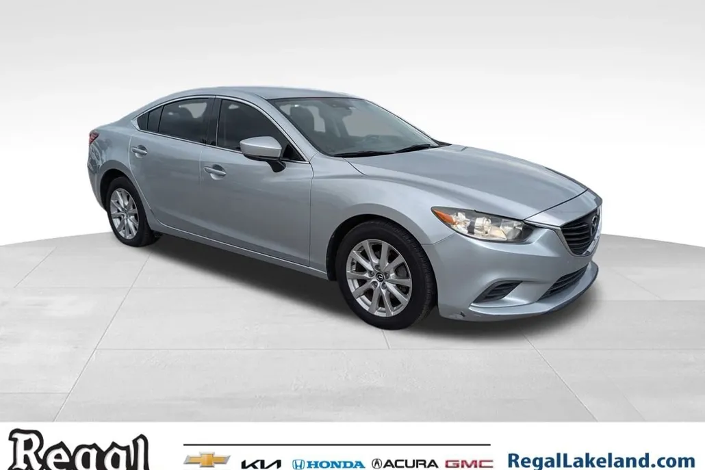 2017 Mazda Mazda6 Sport photo 1