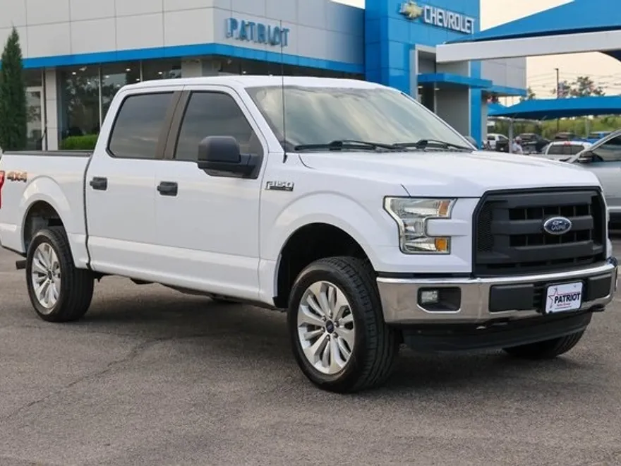 2016 Ford F-150 XL photo 1