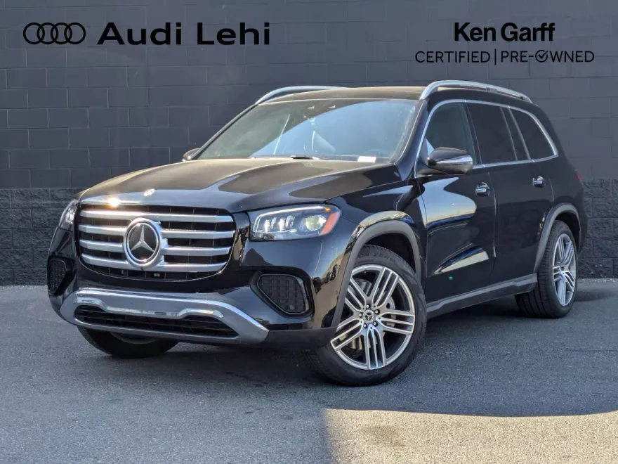 2025 Mercedes Benz GLS 450 4MATIC photo 1