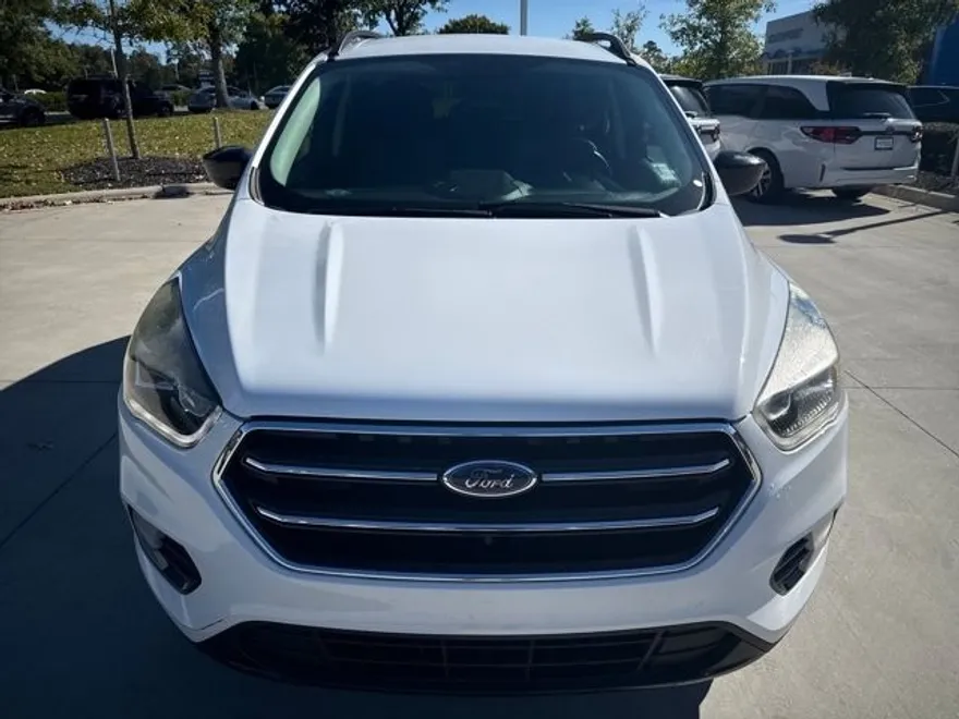 2019 Ford Escape SE photo 1