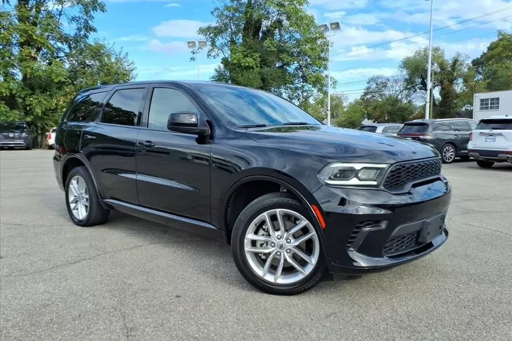 2023 Dodge Durango GT photo 1