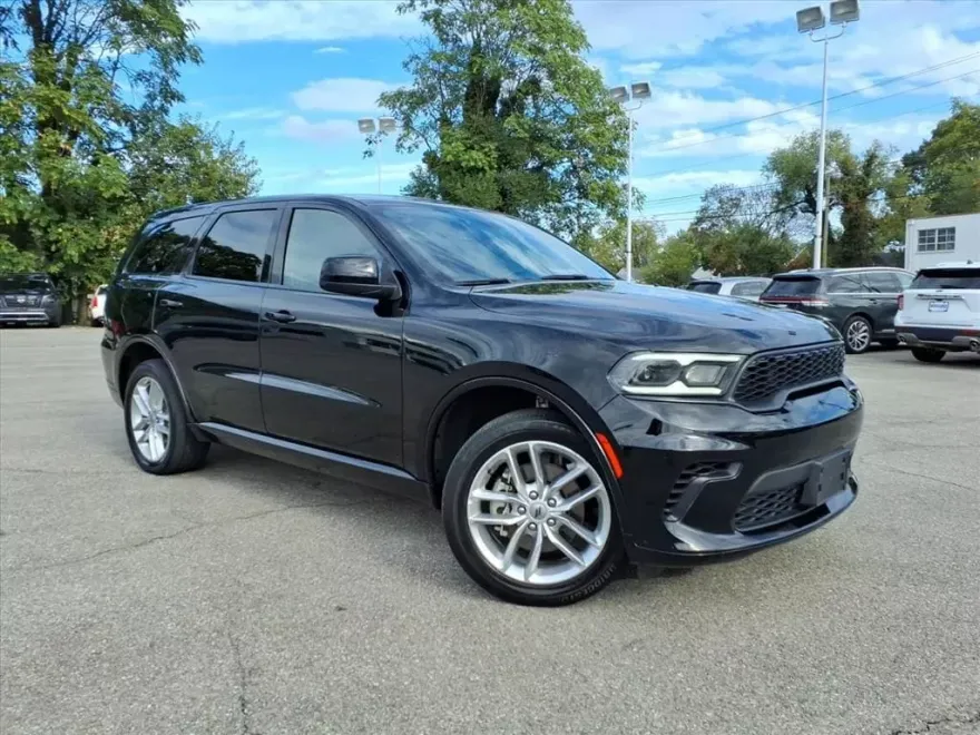 2023 Dodge Durango GT photo 1