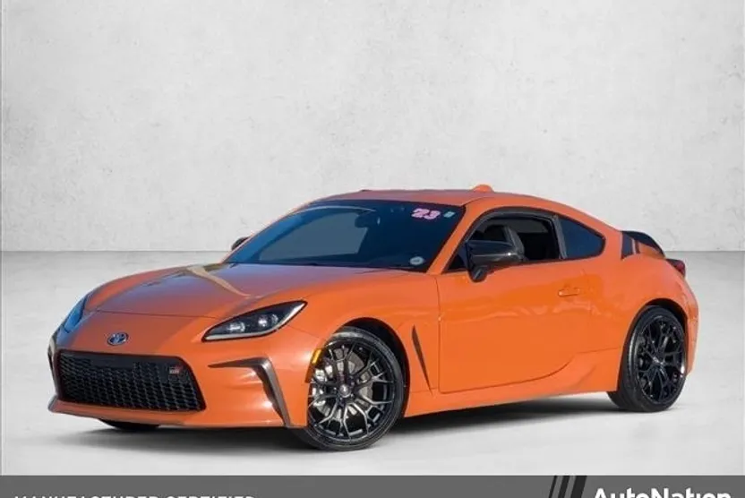 2023 Toyota GR86 Special Edition photo 1