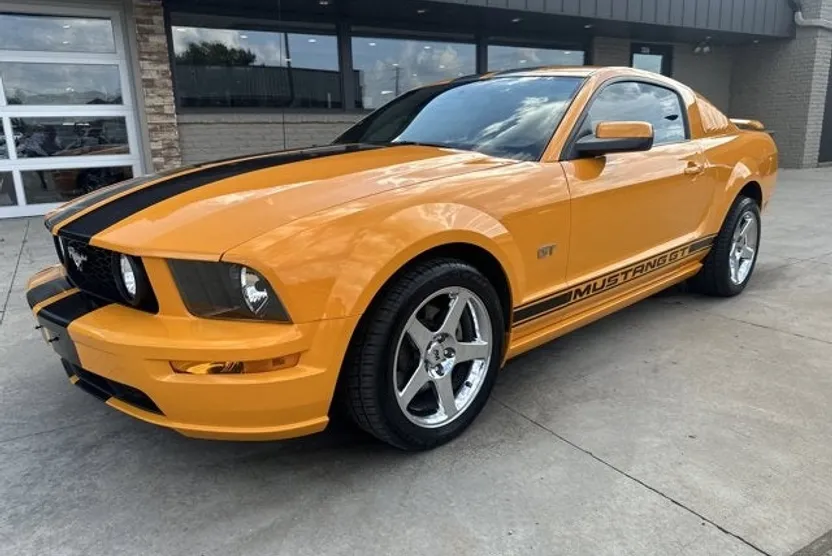 2007 Ford Mustang GT Premium photo 1