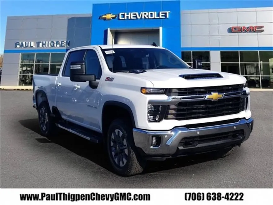 2025 Chevrolet Silverado 2500HD LT photo 1