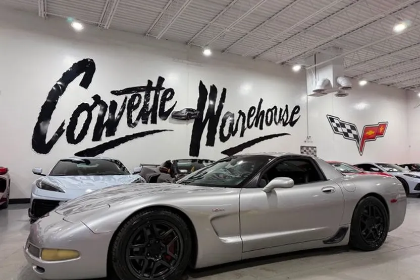 2004 Chevrolet Corvette Z06 Hardtop photo 1