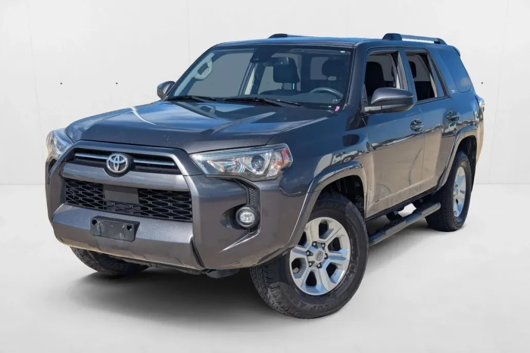 2021 Toyota 4Runner SR5 photo 1