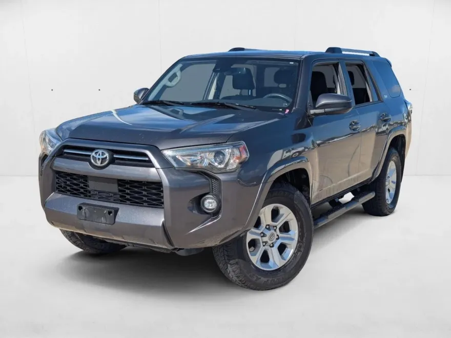 2021 Toyota 4Runner SR5 photo 1