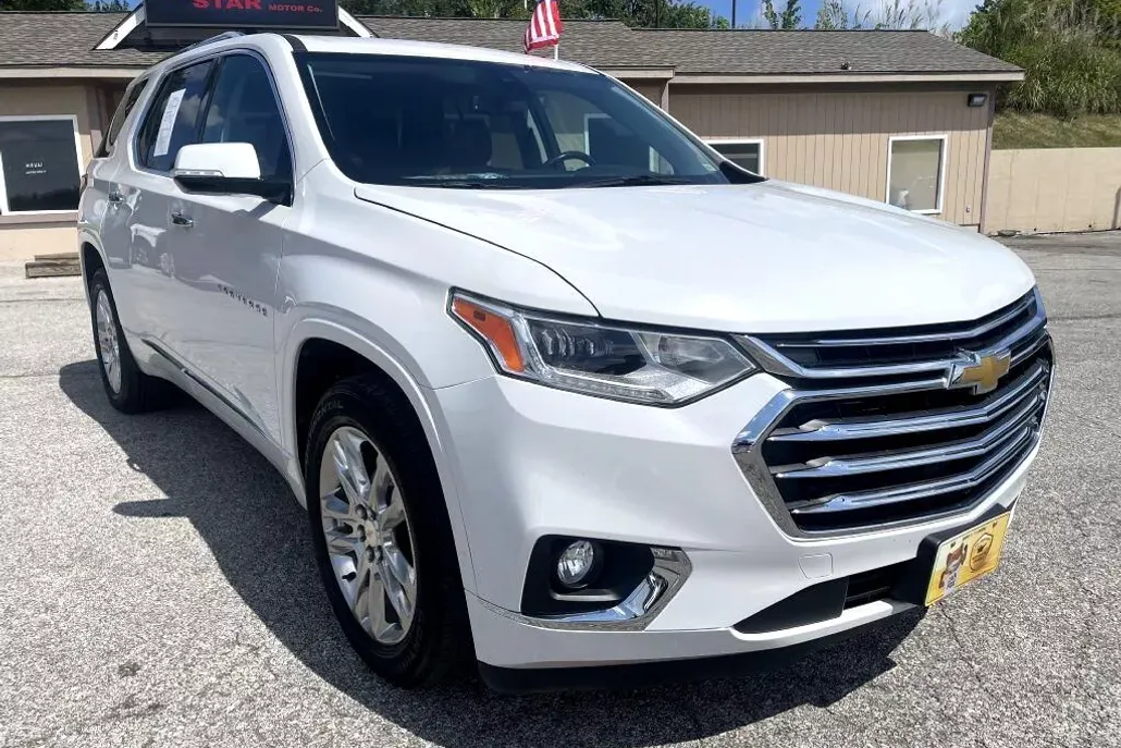 2018 Chevrolet Traverse High Country photo 1