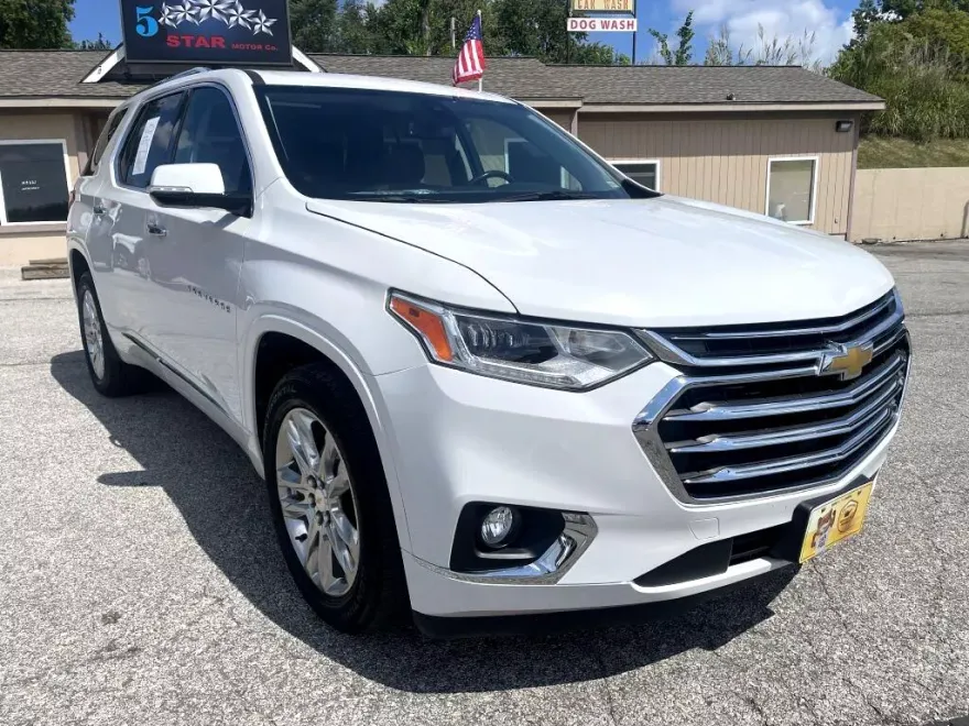 2018 Chevrolet Traverse High Country photo 1