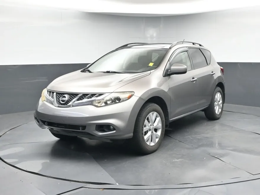 2012 Nissan Murano SV photo 1