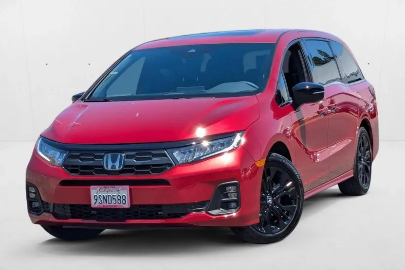 2025 Honda Odyssey photo 1