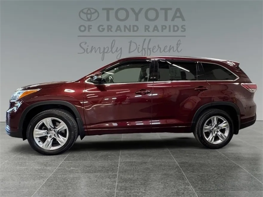 2015 Toyota Highlander Limited photo 1