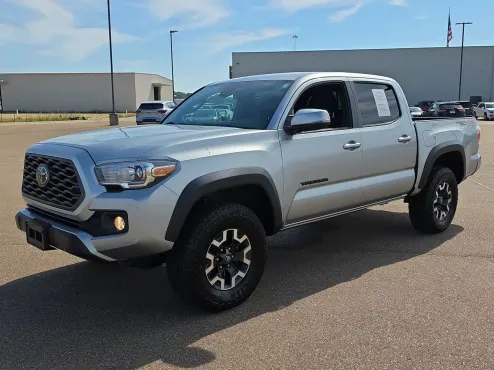 2022 Toyota Tacoma TRD Off-Road photo 4