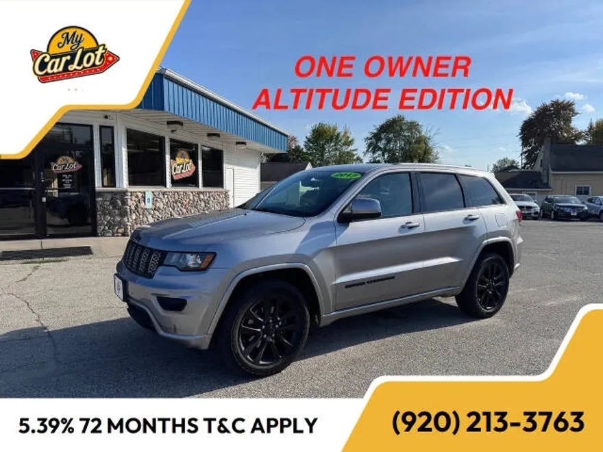 2017 Jeep Grand Cherokee Altitude photo 1