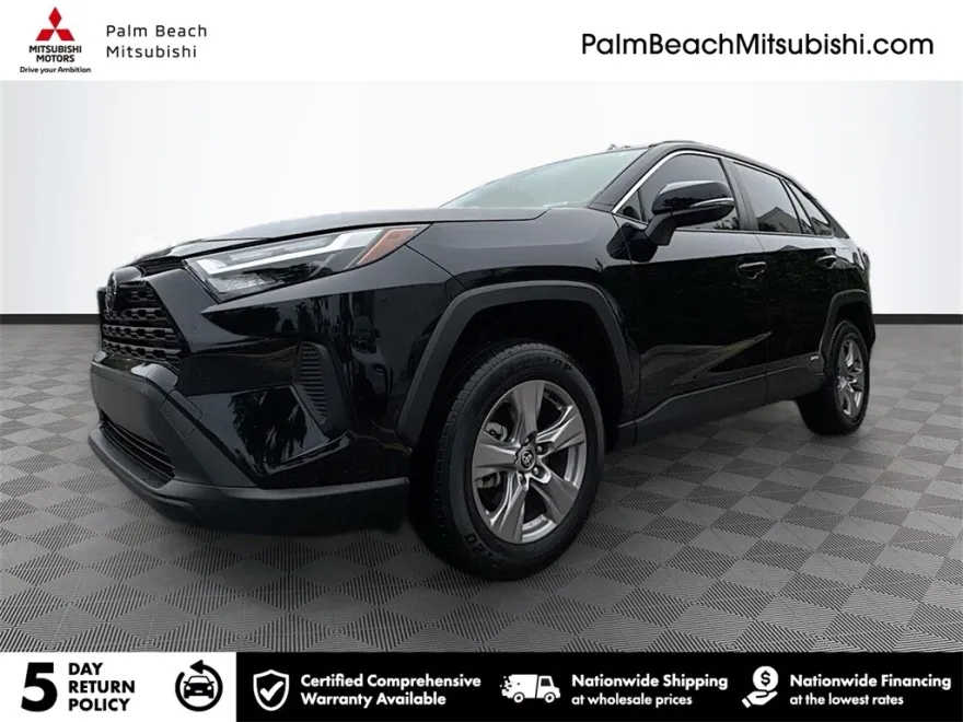 2025 Toyota RAV4 Hybrid XLE photo 1