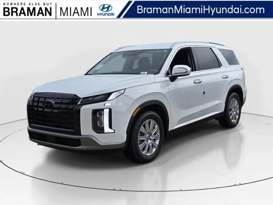 2025 Hyundai Palisade SEL photo 1