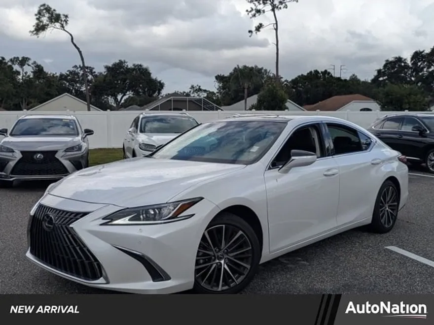 2023 Lexus ES 350 photo 1
