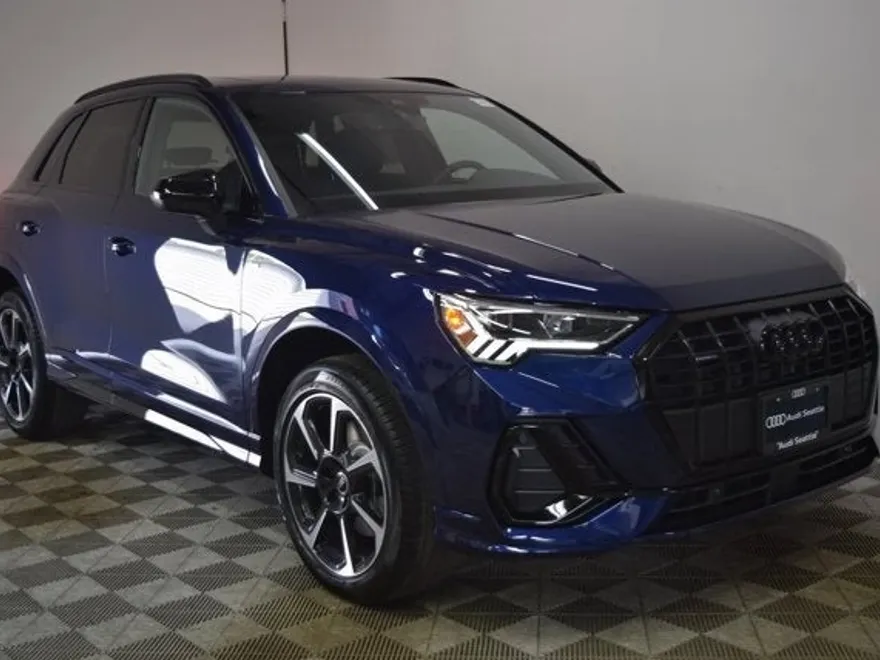 2025 Audi Q3 S line Premium Plus photo 1