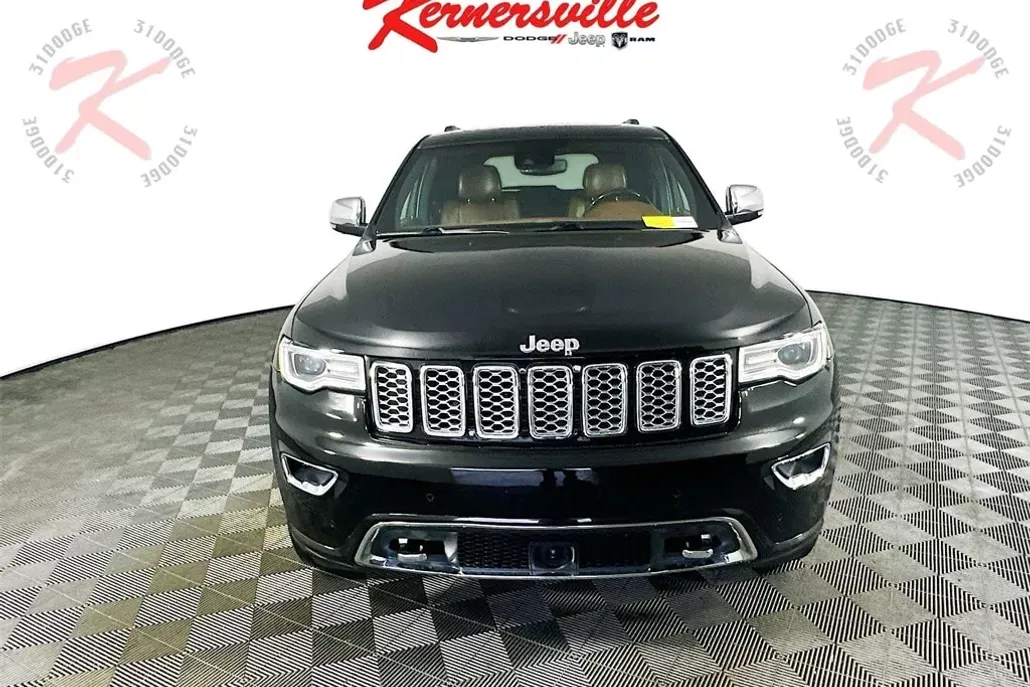 2021 Jeep Grand Cherokee Overland Sport photo 1