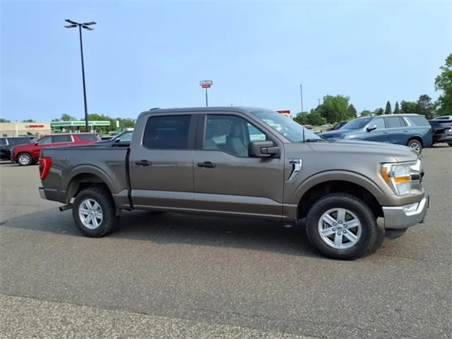 2022 Ford F-150 XLT photo 1