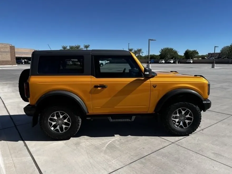 2022 Ford Bronco Badlands photo 1