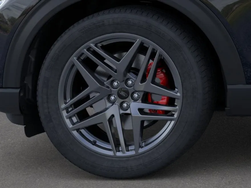 2025 Ford Explorer ST photo 16