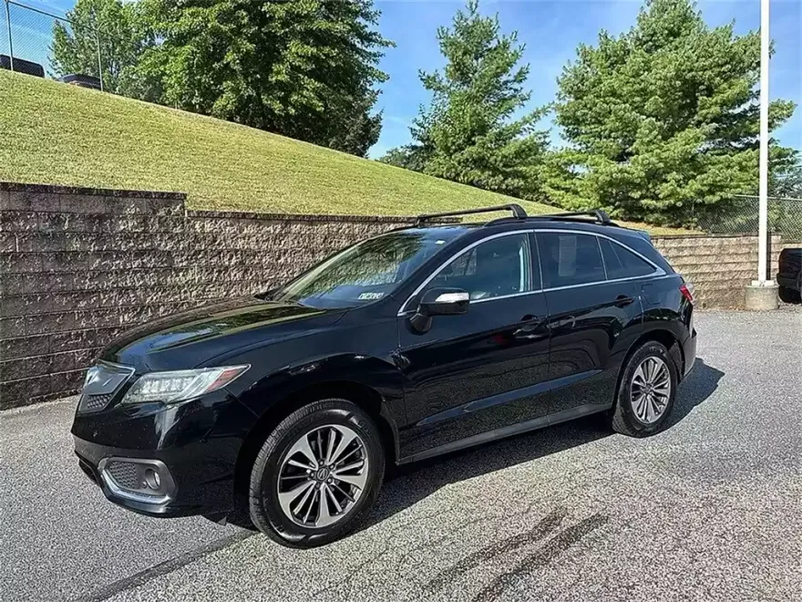 2017 Acura RDX Advance photo 1