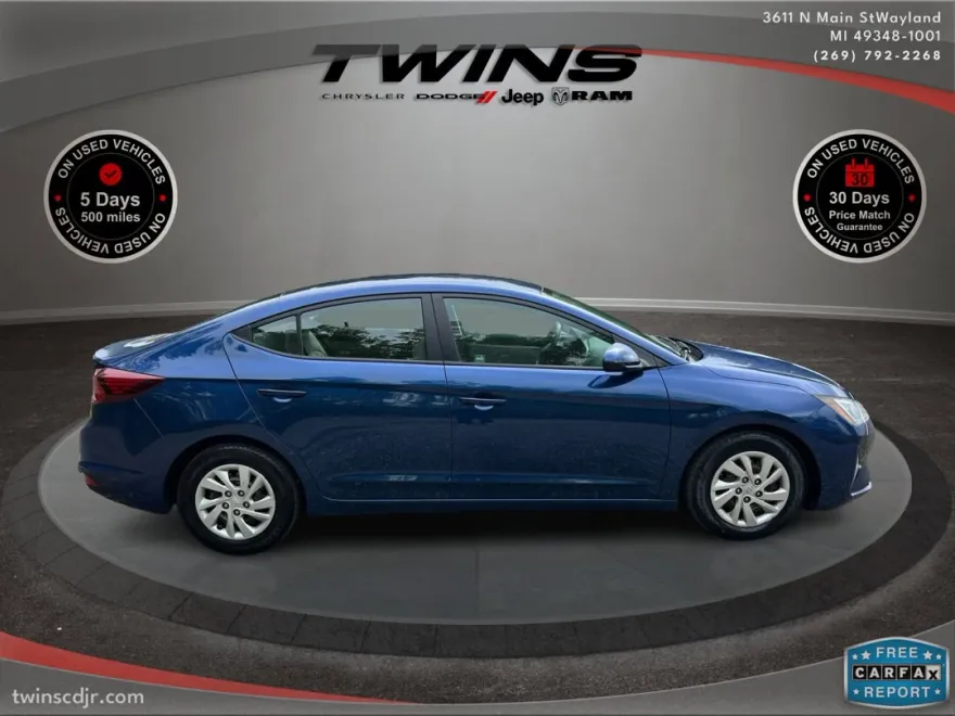 2019 Hyundai Elantra SE photo 1