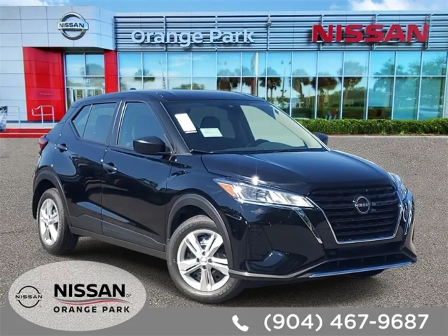 2025 Nissan Kicks Play S photo 1