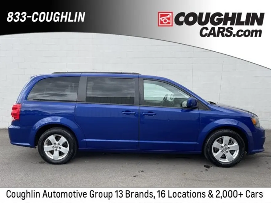 2019 Dodge Grand Caravan GT photo 1