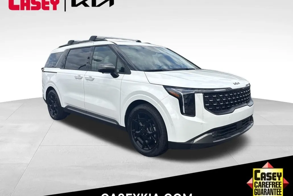 2025 Kia Carnival SX photo 1