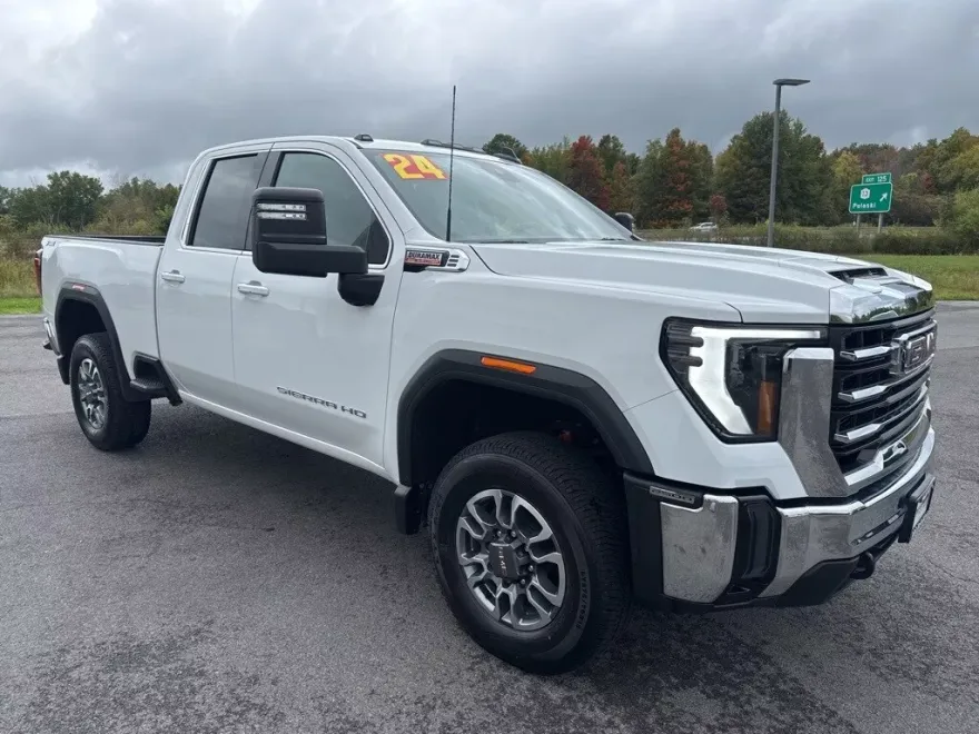 2024 Gmc Sierra HD SLE photo 1