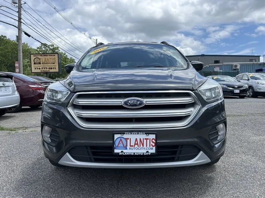 2018 Ford Escape SE photo 1