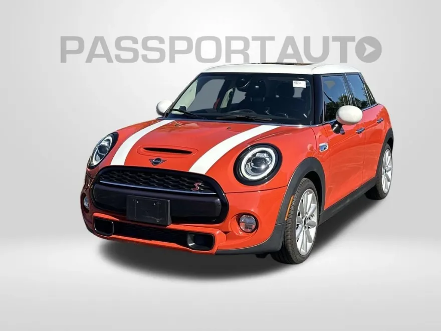 2019 Mini Cooper 4 Door Hardtop S photo 1