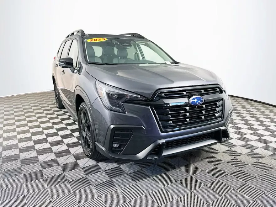 2023 Subaru Ascent Onyx Edition photo 1