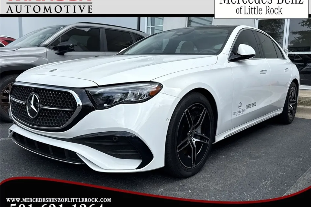 2025 Mercedes Benz E 450 4MATIC photo 1